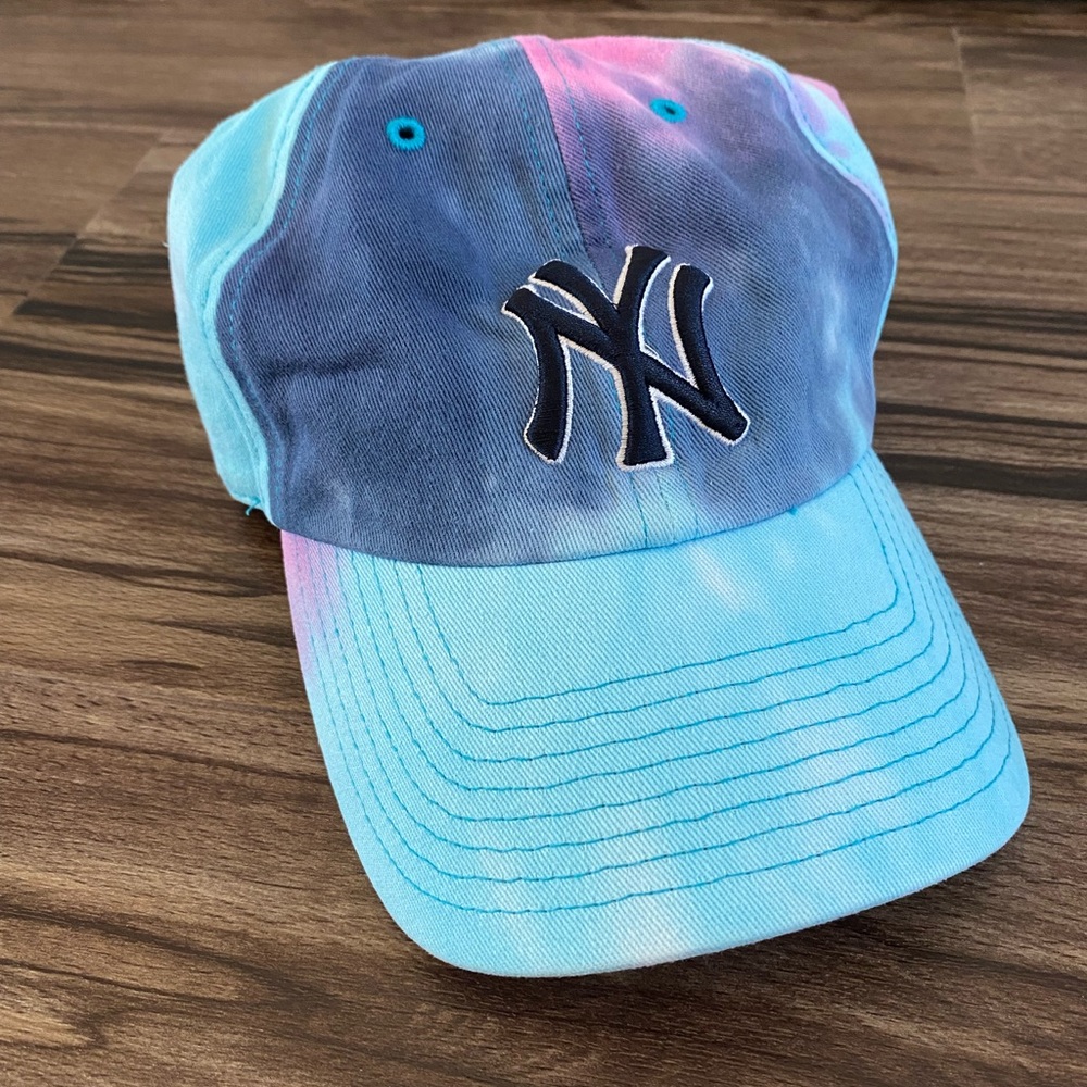 EUC 47 Brand Yankees clean up hat